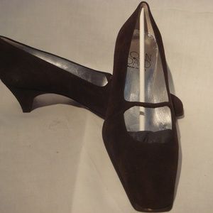 Joan & David Brown Suede Pump